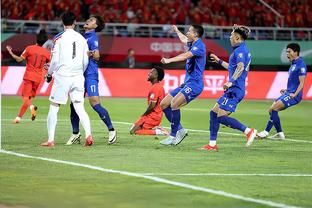 这是啥BUG？足协官方提前显示国足0-0新加坡
